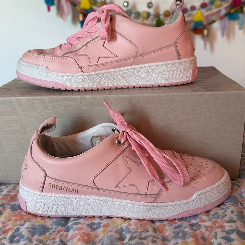 Golden Goose Rose Quartz Women’s Sneaker - Picture 10 of 16